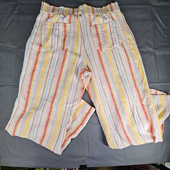 SO Striped Capri Elastic Waistband Front And Back Pockets Pants. Size Large - Picture 9 of 9